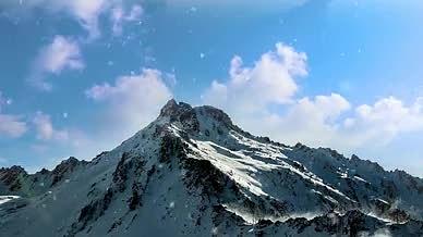 4K雪山风景背景视频素材视频的预览图